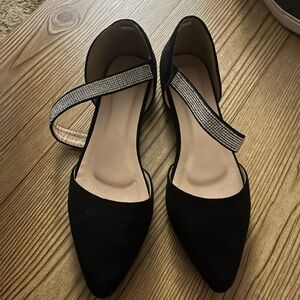 Elegant Black Women's Shoes with Rhinestone Strap